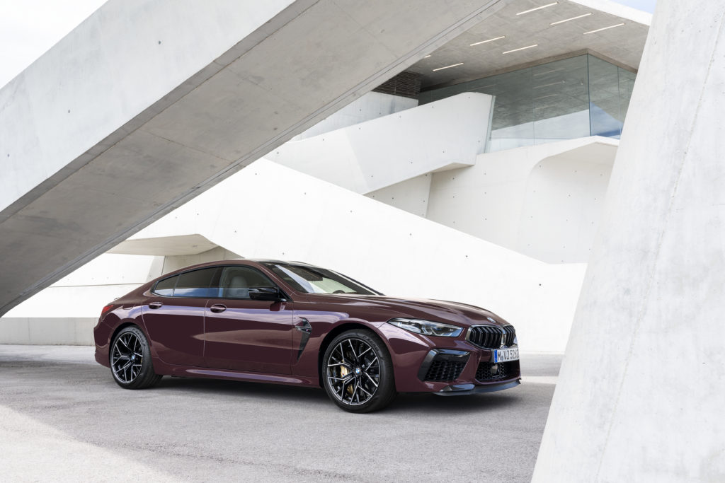 P90369560_highRes_the-new-bmw-m8-gran-